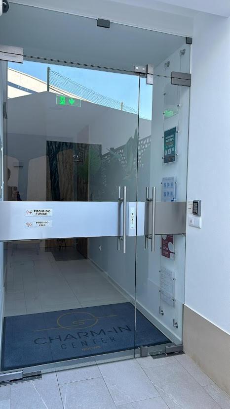 米尔芳提斯城 Charm-In Center酒店 外观 照片